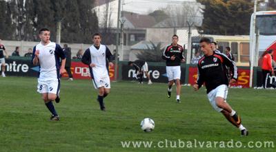 Los pibes ante River Plate