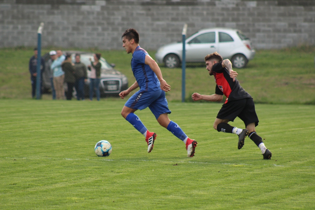 Alvarado consiguió dos triunfos frente a River